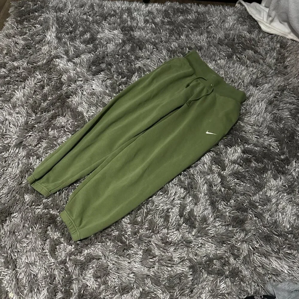 Nike Sportswear Phoenix Fleece Matching Set Alligator Green Medium - Picture 11 of 16
